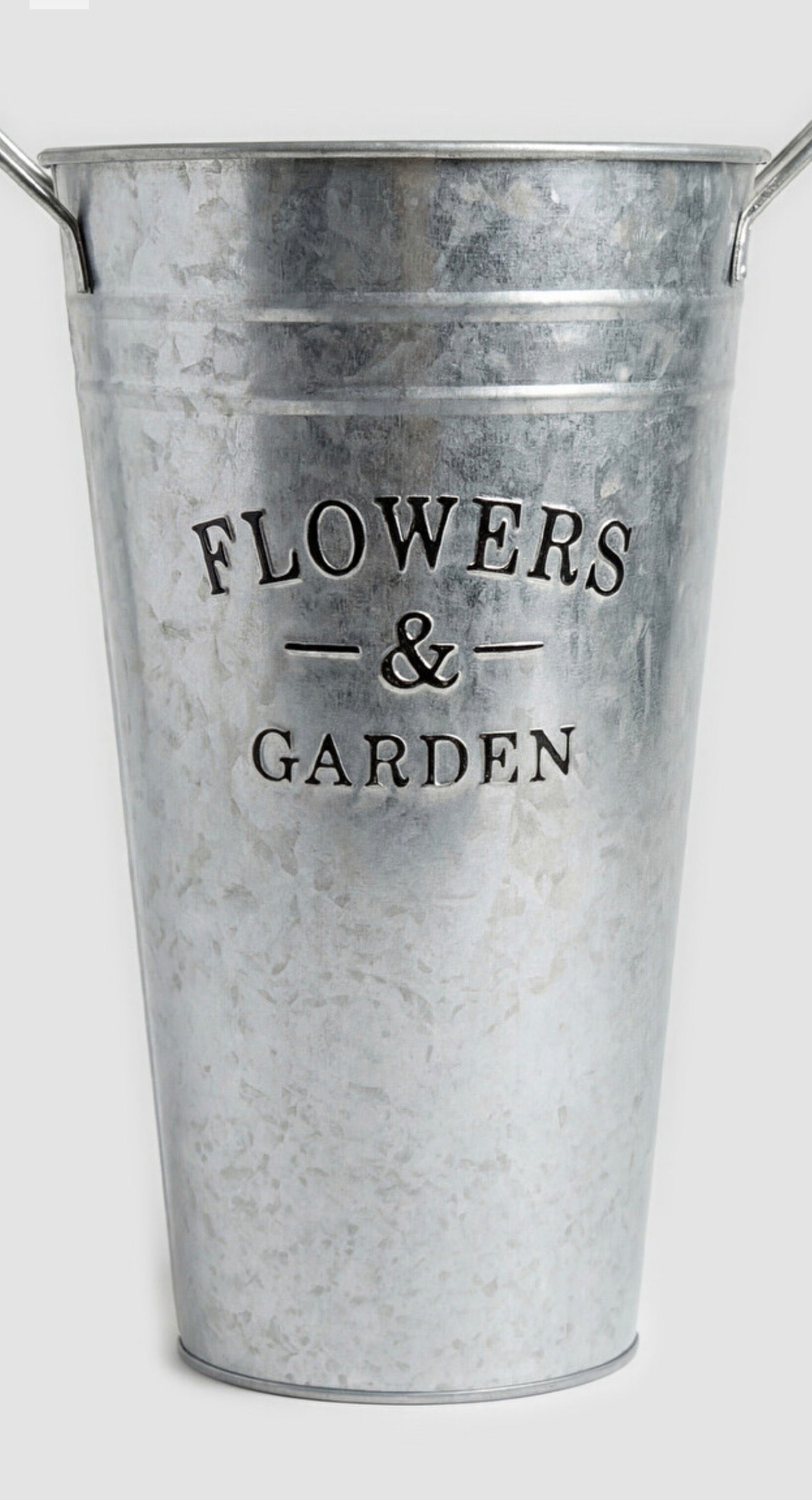 Vintage Galvanized Metal Flower Bucket – Rustic Farmhouse Vase